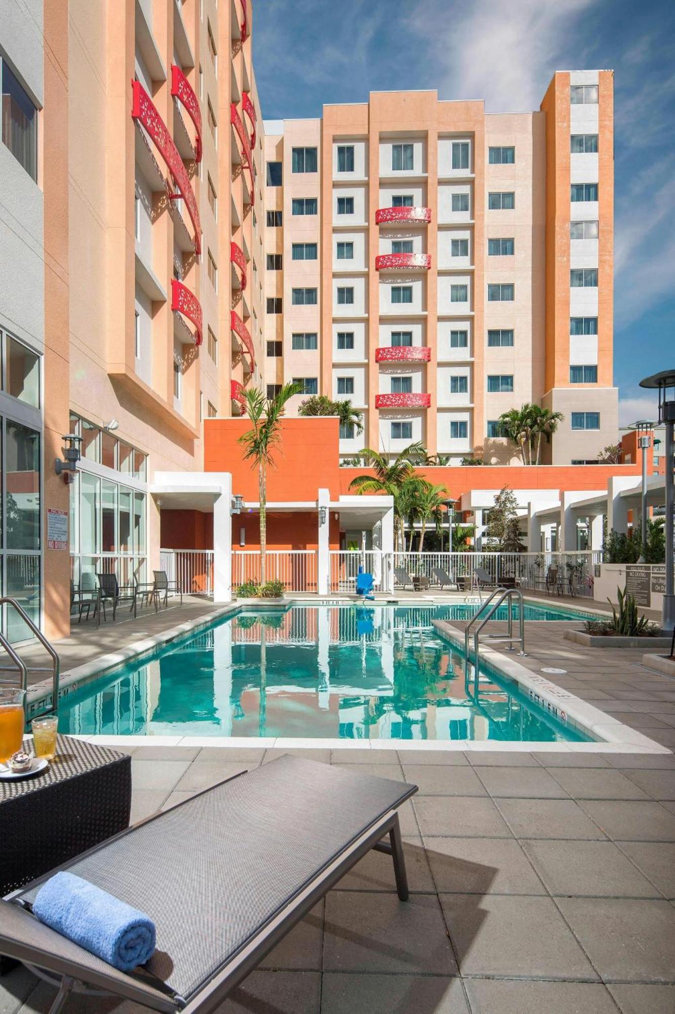 Residence Inn By Marriott West Palm Beach Downtown מראה חיצוני תמונה